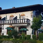 Bavaria מלון אינזל